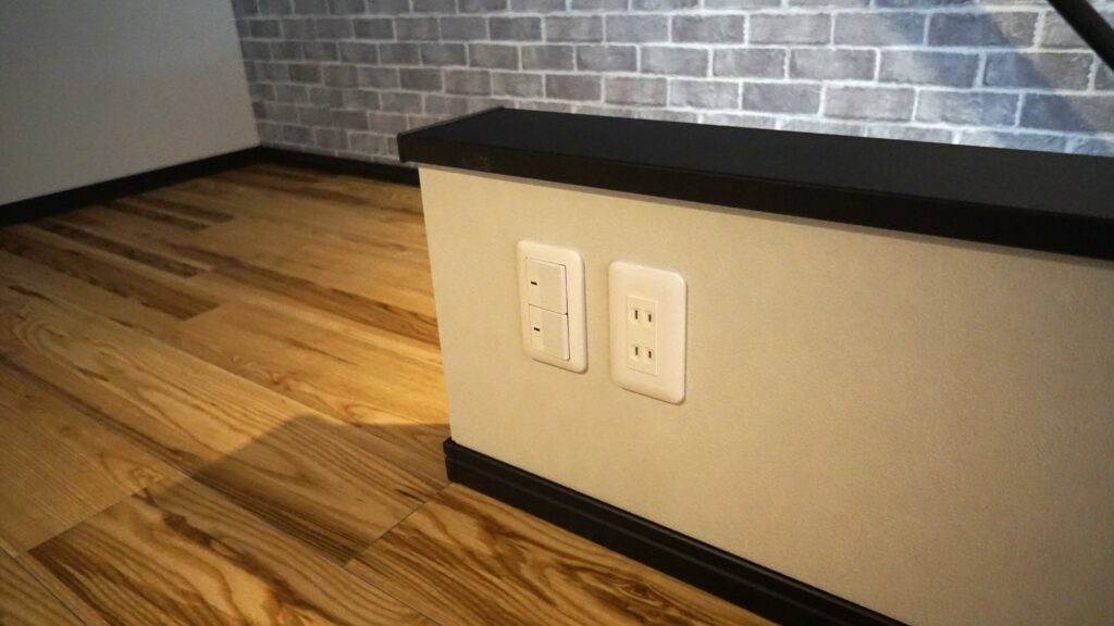 春日部Ⅱ-B号室ロフト内コンセント